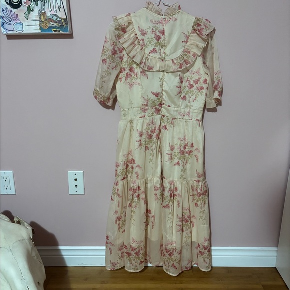 Floral Ruffle Dress - Picture 5 of 6